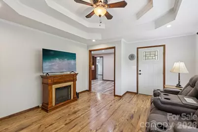 9202 Elgin Drive, Charlotte, NC 28214 - Photo 10