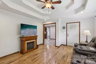 9202 Elgin Dr, Charlotte, NC 28214 - Photo 10