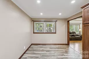 9202 Elgin Dr, Charlotte, NC 28214 - Photo 20