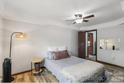 9202 Elgin Drive, Charlotte, NC 28214 - Photo 12