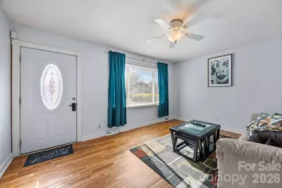 1009 Union Terrace, Gastonia, NC 28056 - Photo 4