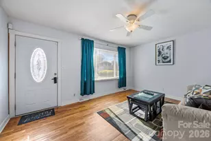 1009 Union Terrace, Gastonia, NC 28056 - Photo 4