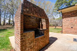 431 N Main St, Shelby, NC 28152 - Photo 36