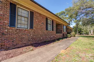 431 N Main St, Shelby, NC 28152 - Photo 4