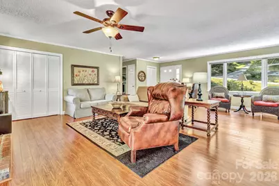 238 Park Lane, Hendersonville, NC 28791 - Photo 14