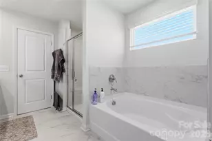 4011 Vis Pne Dr, Charlotte, NC 28215 - Photo 14