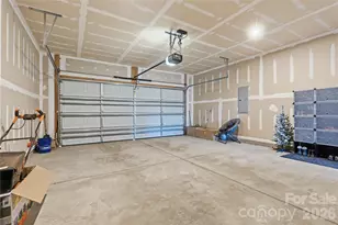 4011 Vis Pne Dr, Charlotte, NC 28215 - Photo 28