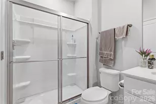 4011 Vis Pne Dr, Charlotte, NC 28215 - Photo 28