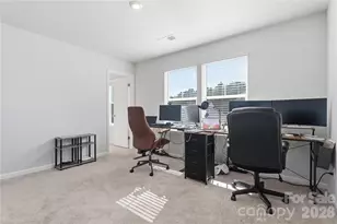 4011 Vis Pne Dr, Charlotte, NC 28215 - Photo 20