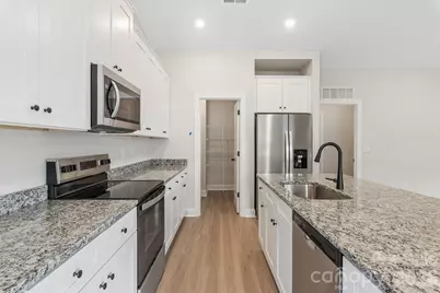 6737 Fairford Drive, Charlotte, NC 28215 - Photo 6