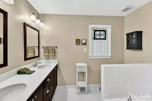 207 Hobbs St, Davidson, NC 28036 - Photo 20