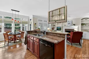 207 Hobbs St, Davidson, NC 28036 - Photo 16