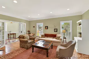 207 Hobbs St, Davidson, NC 28036 - Photo 6