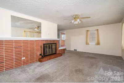 608 N State Street, Lincolnton, NC 28092 - Photo 6