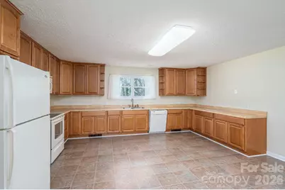 608 N State Street, Lincolnton, NC 28092 - Photo 18
