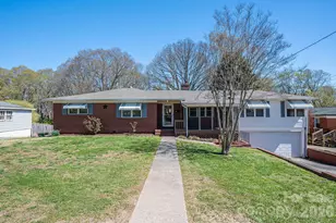 608 N State St, Lincolnton, NC 28092 - Photo 2