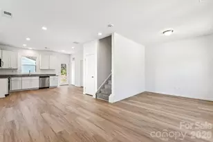 416 N 9th St, Bessemer City, NC 28016 - Photo 6