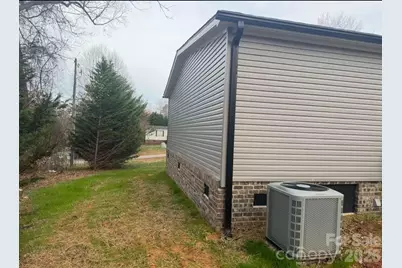 3007 Michelle Drive, Newton, NC 28658 - Photo 24