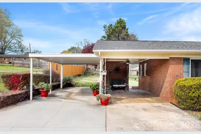 2432 Lynn Drive, Gastonia, NC 28054 - Photo 2