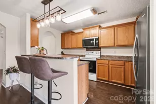 421 Glencroft Dr, Wingate, NC 28174 - Photo 8