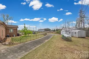 3695 Black Hwy, York, SC 29745 - Photo 18