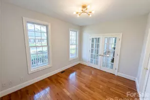 9126 Holly Hill Farm Rd, Charlotte, NC 28277 - Photo 8