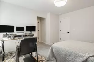 574 Fox Cove Rd, Hendersonville, NC 28792 - Photo 36