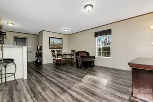 44 Tuttle Rd, Hendersonville, NC 28792 - Photo 32