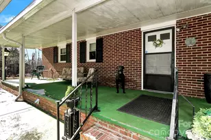 44 Tuttle Rd, Hendersonville, NC 28792 - Photo 10