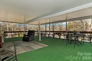 44 Tuttle Rd, Hendersonville, NC 28792 - Photo 8