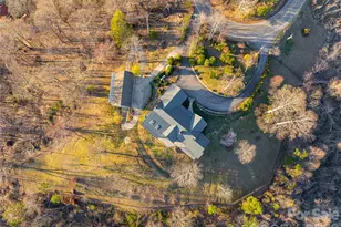 525 Elk Mountain Scenic Hwy, Asheville, NC 28804 - Photo 32