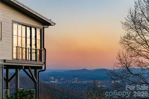 525 Elk Mountain Scenic Hwy, Asheville, NC 28804 - Photo 14