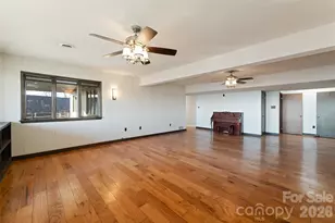 525 Elk Mountain Scenic Hwy, Asheville, NC 28804 - Photo 24