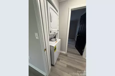 1304 S York Road, Gastonia, NC 28052 - Photo 6