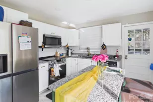 4207 Somerdale Ln, Charlotte, NC 28205 - Photo 8