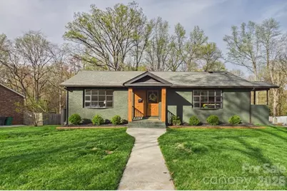 4207 Somerdale Lane, Charlotte, NC 28205 - Photo 2