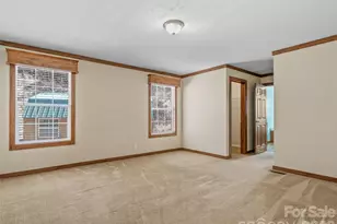 695 Johnson Farm Rd, Canton, NC 28716 - Photo 8