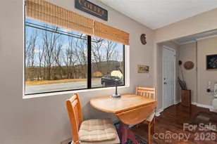 125 Winchester Dr, Waynesville, NC 28785 - Photo 8