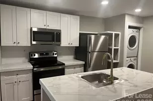 534 N Church St, Mooresville, NC 28115 - Photo 2