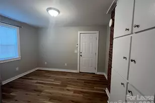 534 N Church St, Mooresville, NC 28115 - Photo 6