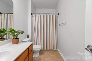 233 Appeldoorn Cir, Asheville, NC 28803 - Photo 8