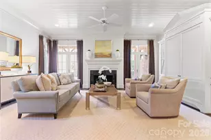 2837 Forest Dr, Charlotte, NC 28211 - Photo 18