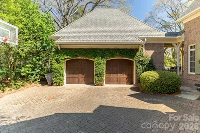 2837 Forest Drive, Charlotte, NC 28211 - Photo 38