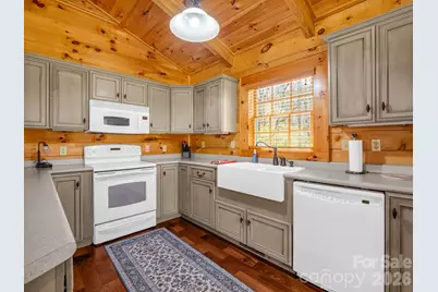 175 Pink Campbell Road, Landrum, SC 29356 - Photo 28