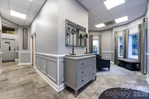 401 N Church St, Charlotte, NC 28202 - Photo 6