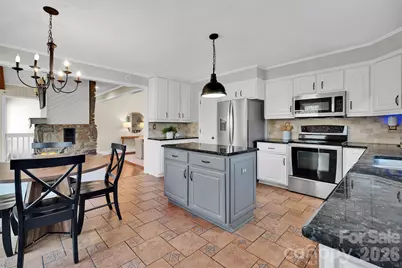 10311 Stonemede Lane, Matthews, NC 28105 - Photo 6