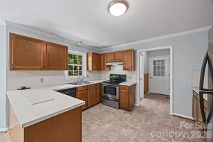 3221 Hitching Post Ln, Rock Hill, SC 29732 - Photo 16