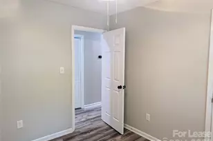 131 Diamond Dr, Mooresville, NC 28117 - Photo 10