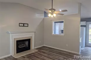 131 Diamond Dr, Mooresville, NC 28117 - Photo 2