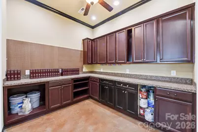 6738 Eastfield Park Drive, Charlotte, NC 28269 - Photo 32